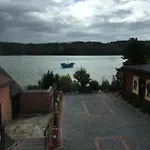 Kaszubskie Nad Jeziorem Chata *